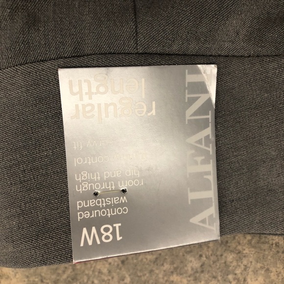 Trouser/slacks - Picture 2 of 2